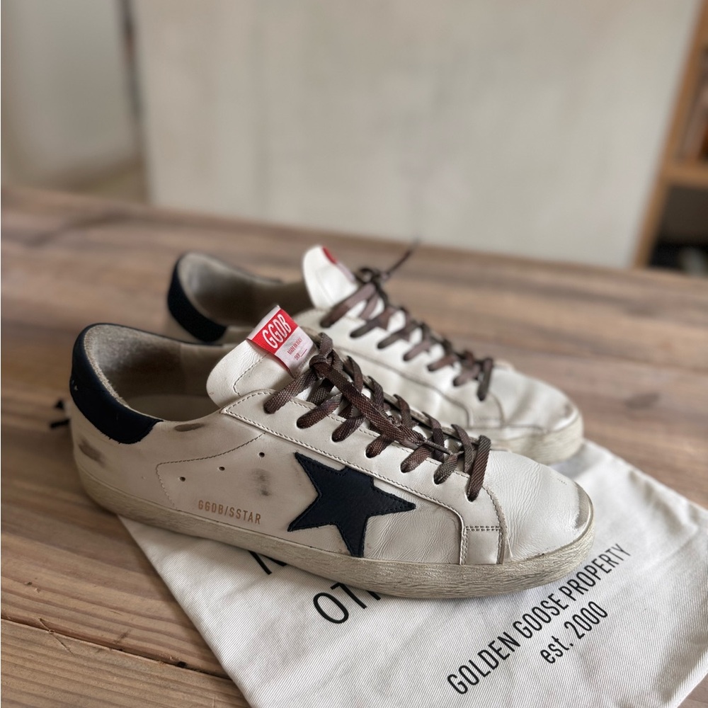 Golden Goose Men's superstar sneakers - Picture 14 of 15